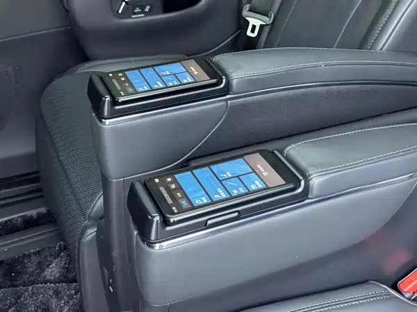 Toyota Alphard 2024