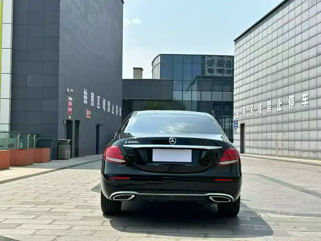 Mercedes-Benz E-Class 2020 — фото 8