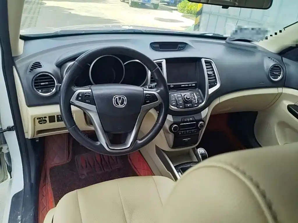 Changan Eado 2015 — фото 16