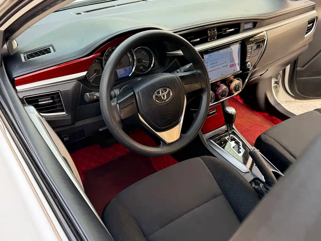 Toyota Corolla 2016 — фото 5