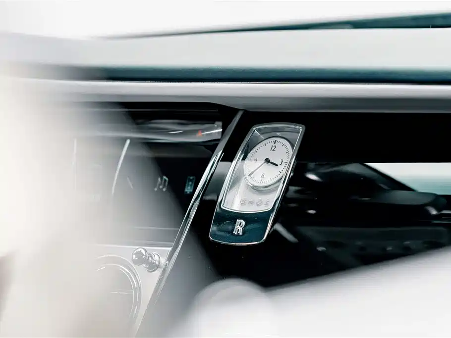 Rolls-Royce Ghost 2020 — фото 23