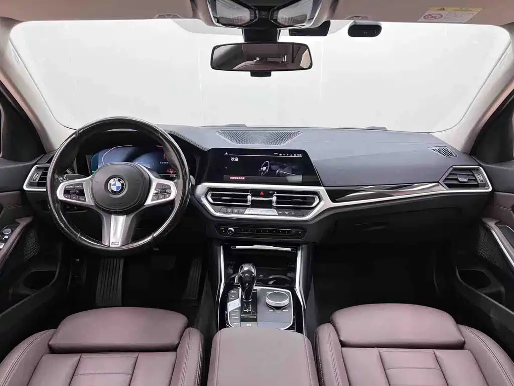 BMW 3 Series 2021 — фото 11