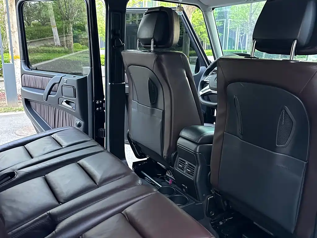 Mercedes-Benz G-Class 2016 — фото 16