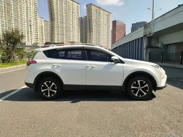 Toyota RAV4 2019