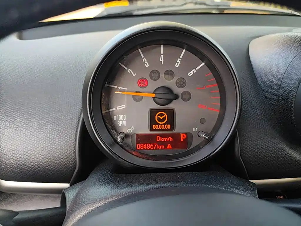MINI Countryman 2015 — фото 12