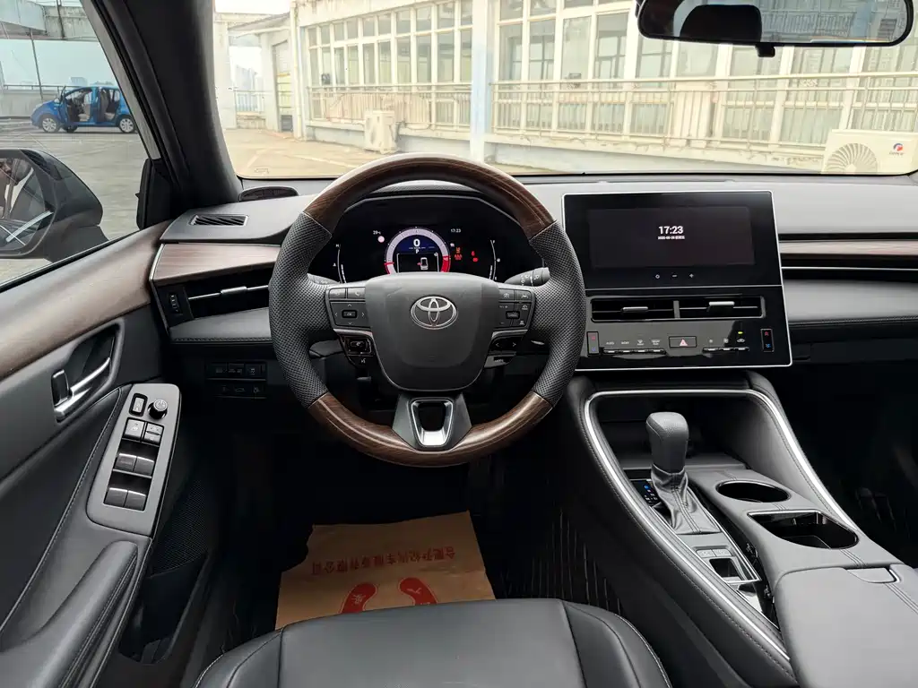 Toyota Avalon 2026