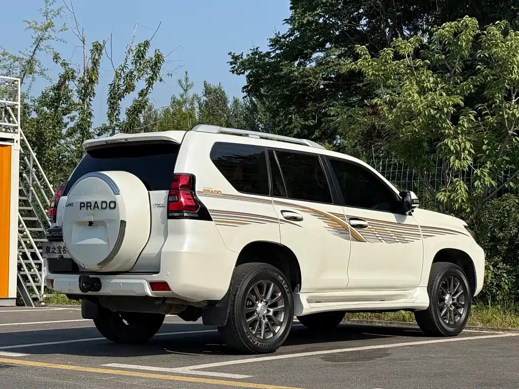 Toyota Prado 2019