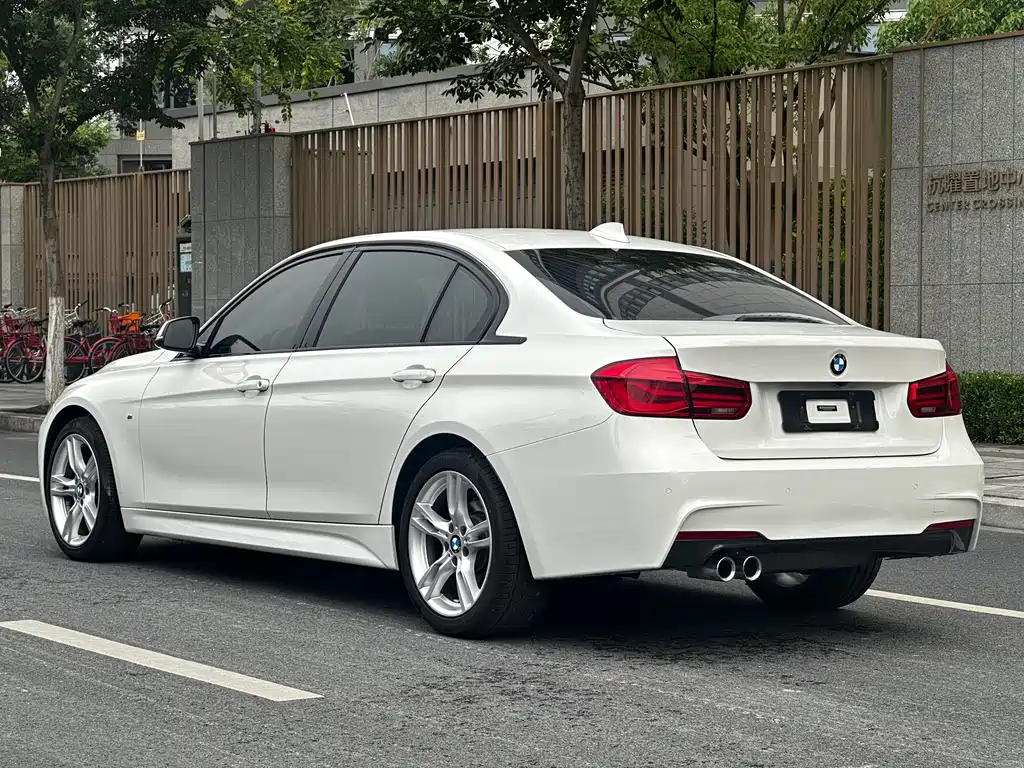 BMW 3 Series 2019