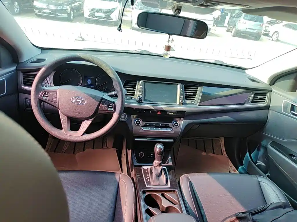 Hyundai Mistra 2017 — фото 10