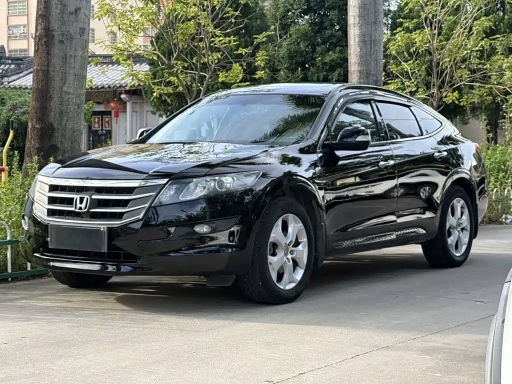 Honda Crosstour 2014 — фото 1