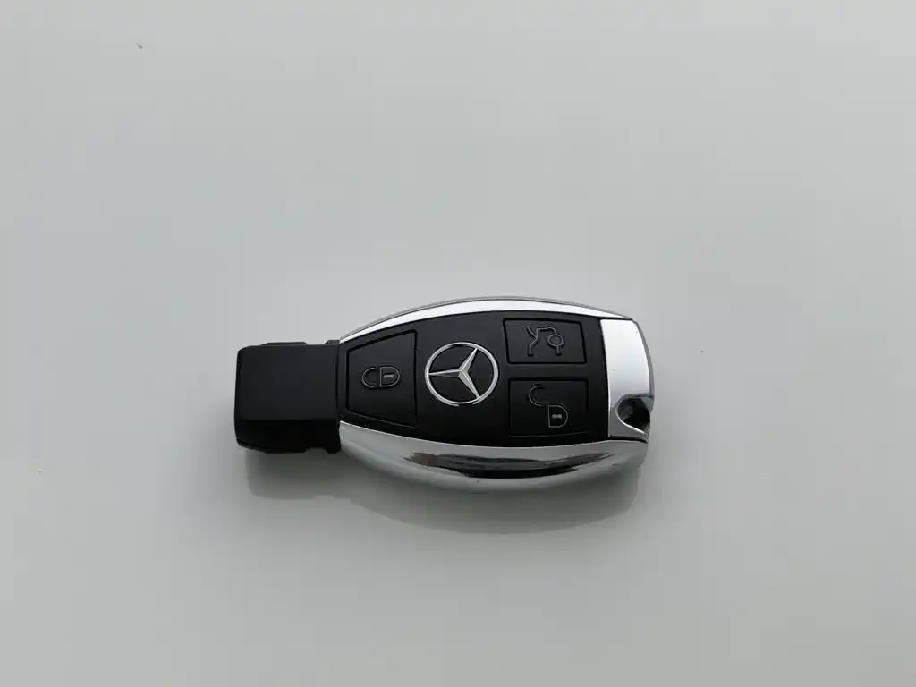 Mercedes-Benz GLA 2017 — фото 19