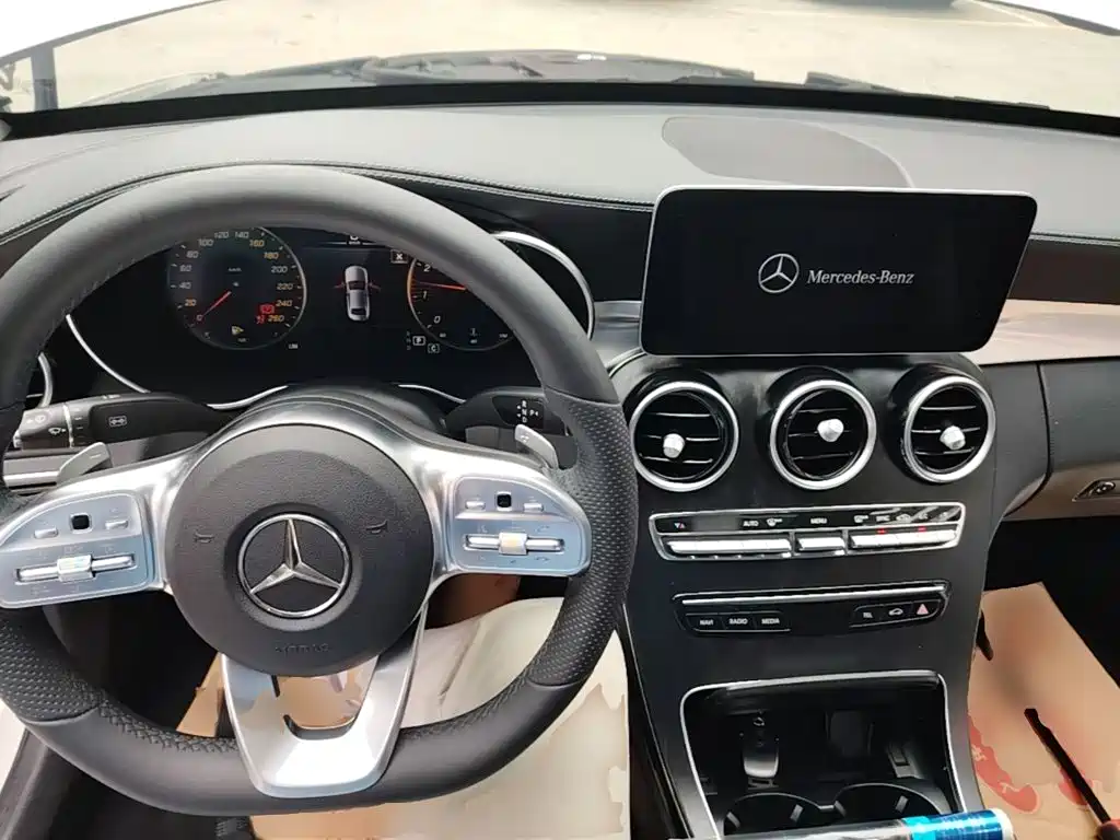 Mercedes-Benz C-Class 2020 — фото 10