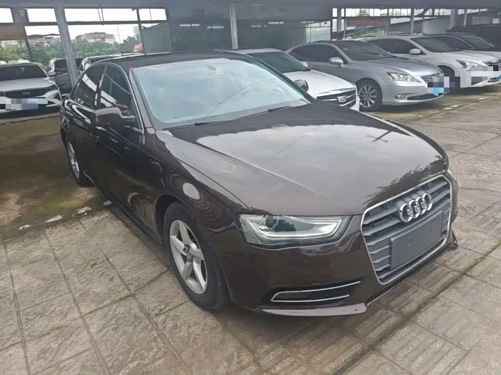 Audi A4L 2016