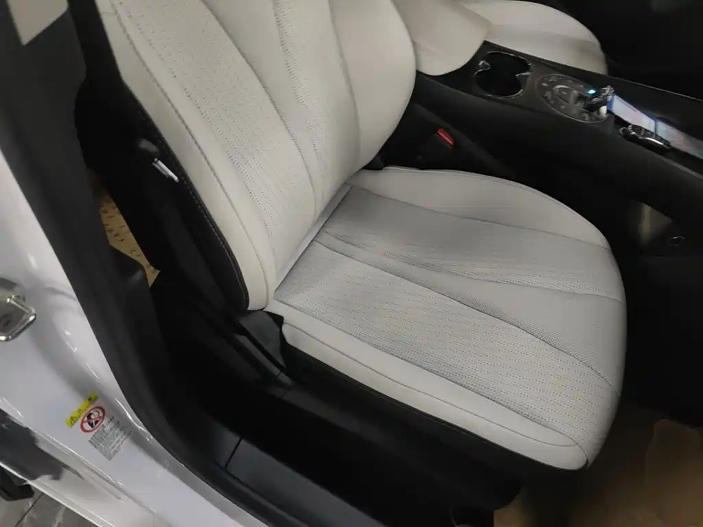 BYD Seal 05 DM-i 2025 — фото 25