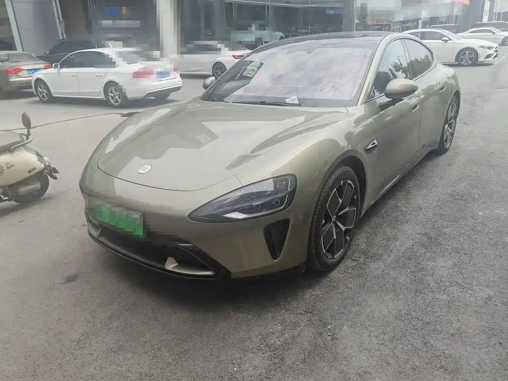 Xiaomi SU7 2025