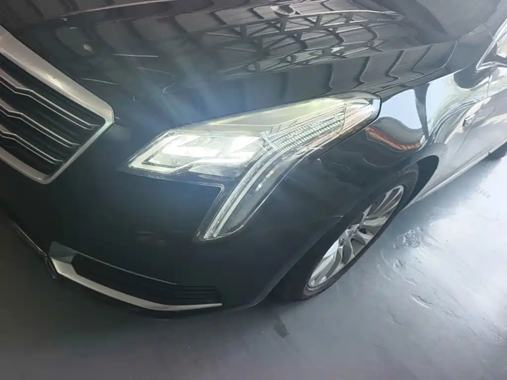 Cadillac XTS 2019 — фото 24