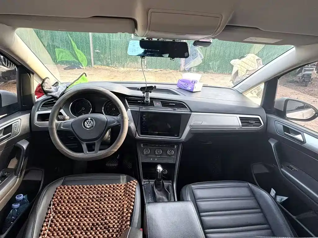 Volkswagen Touran 2021