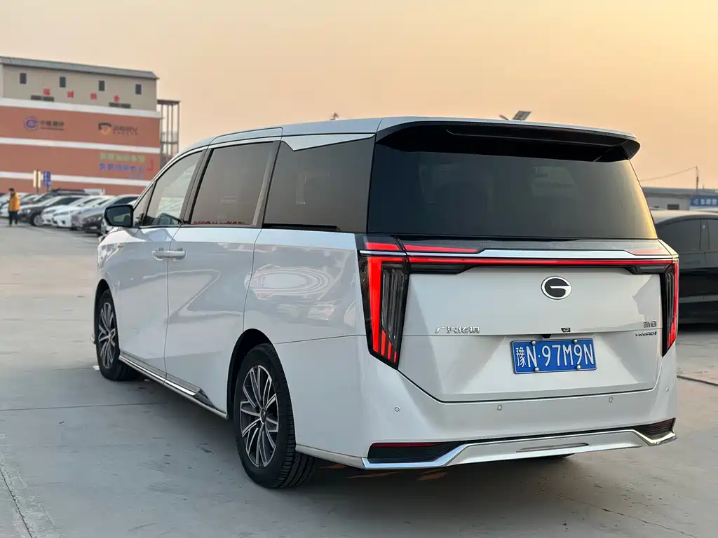 GAC Motor Trumpchi M8 2024 — фото 6