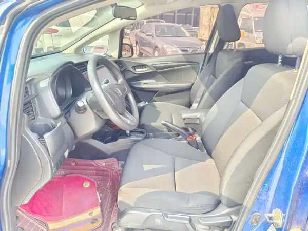 Honda Fit 2015