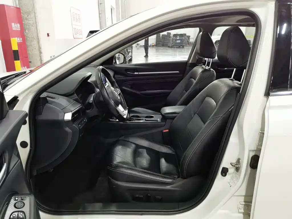 Nissan Teana 2020 — фото 10