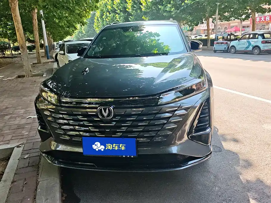 Changan CS75 PLUS 2025 — фото 2