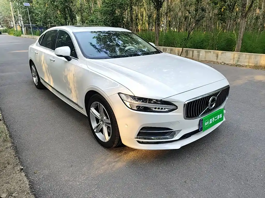 Volvo S90 2018 — фото 4