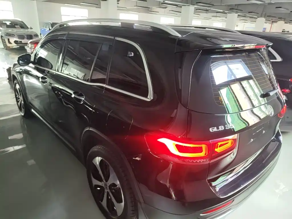 Mercedes-Benz GLB 2022