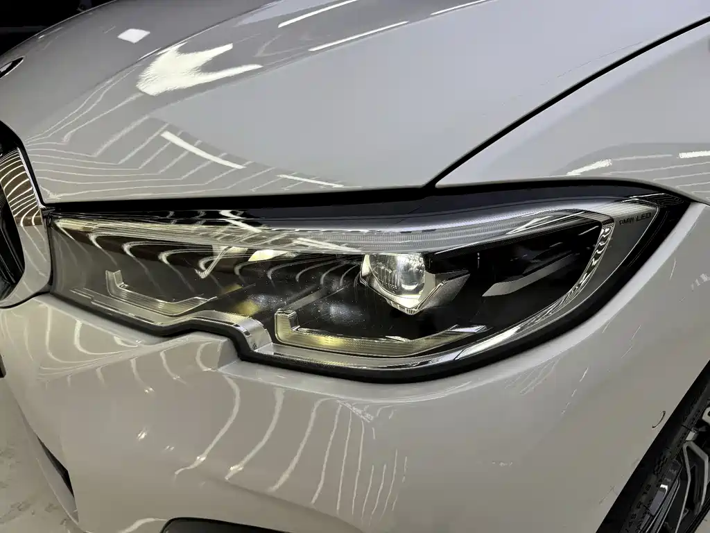 BMW 3 Series 2020
