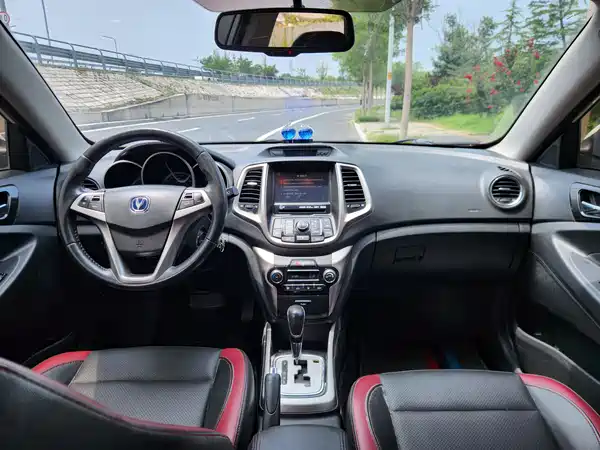 Changan Eado XT 2016