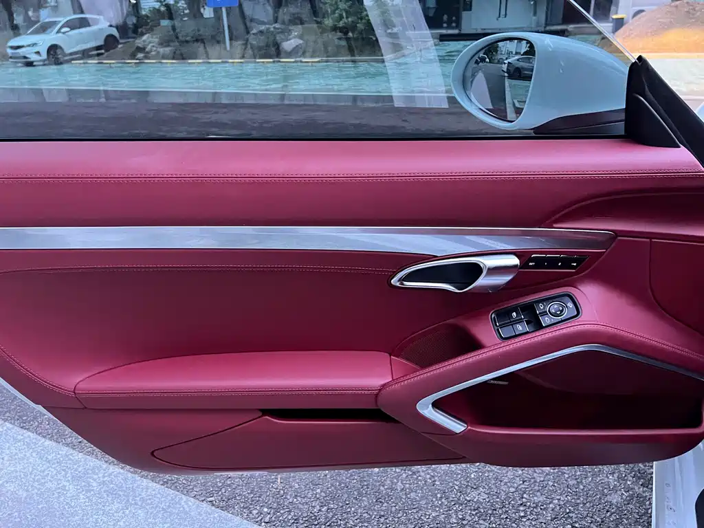 Porsche 718 2022 — фото 10