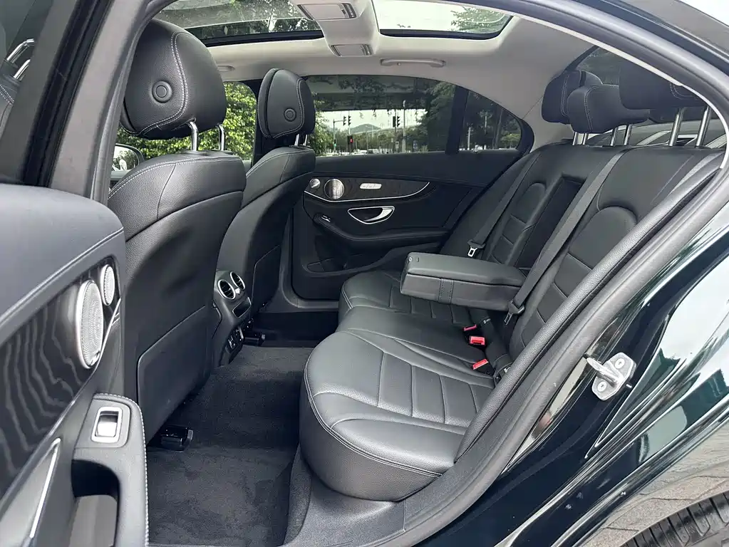Mercedes-Benz C-Class 2020 — фото 8