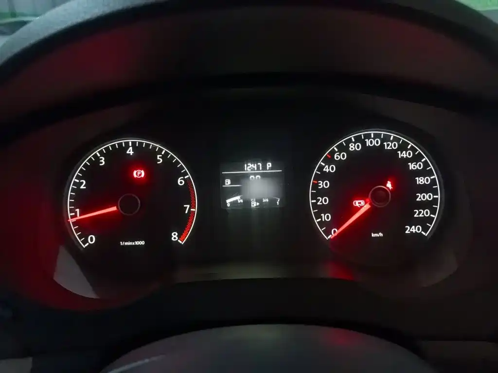 Volkswagen Sagitar 2014
