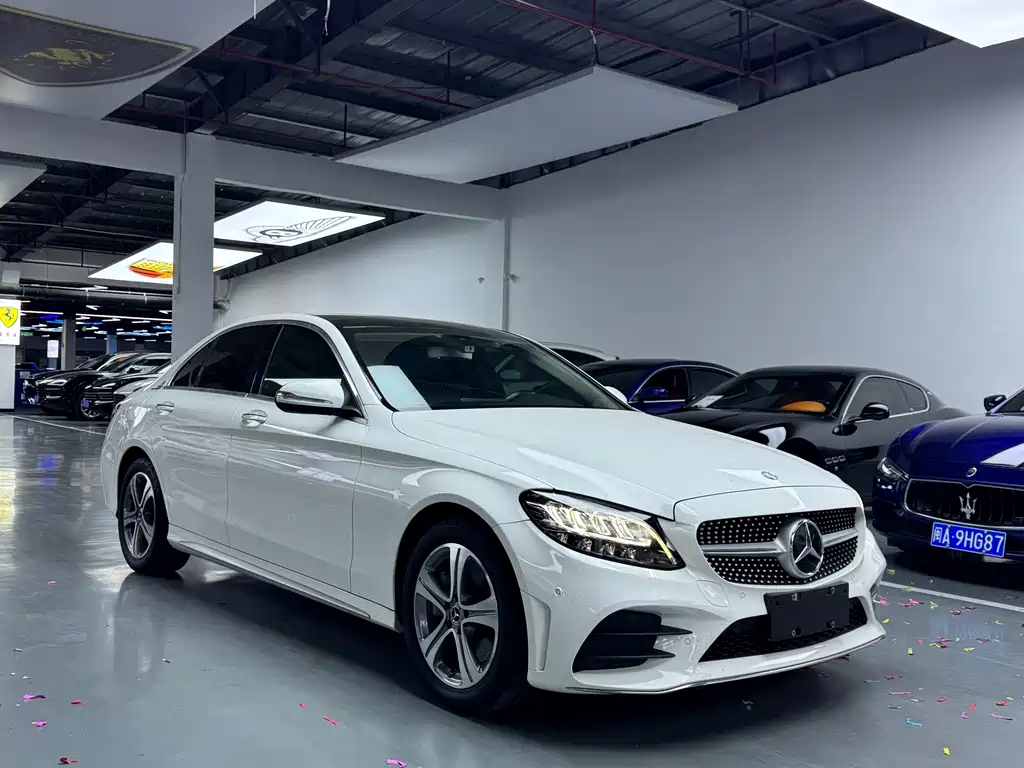 Mercedes-Benz C-Class 2019 — фото 3