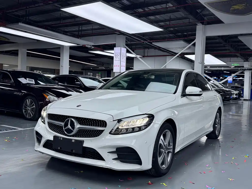 Mercedes-Benz C-Class 2019 — фото 1