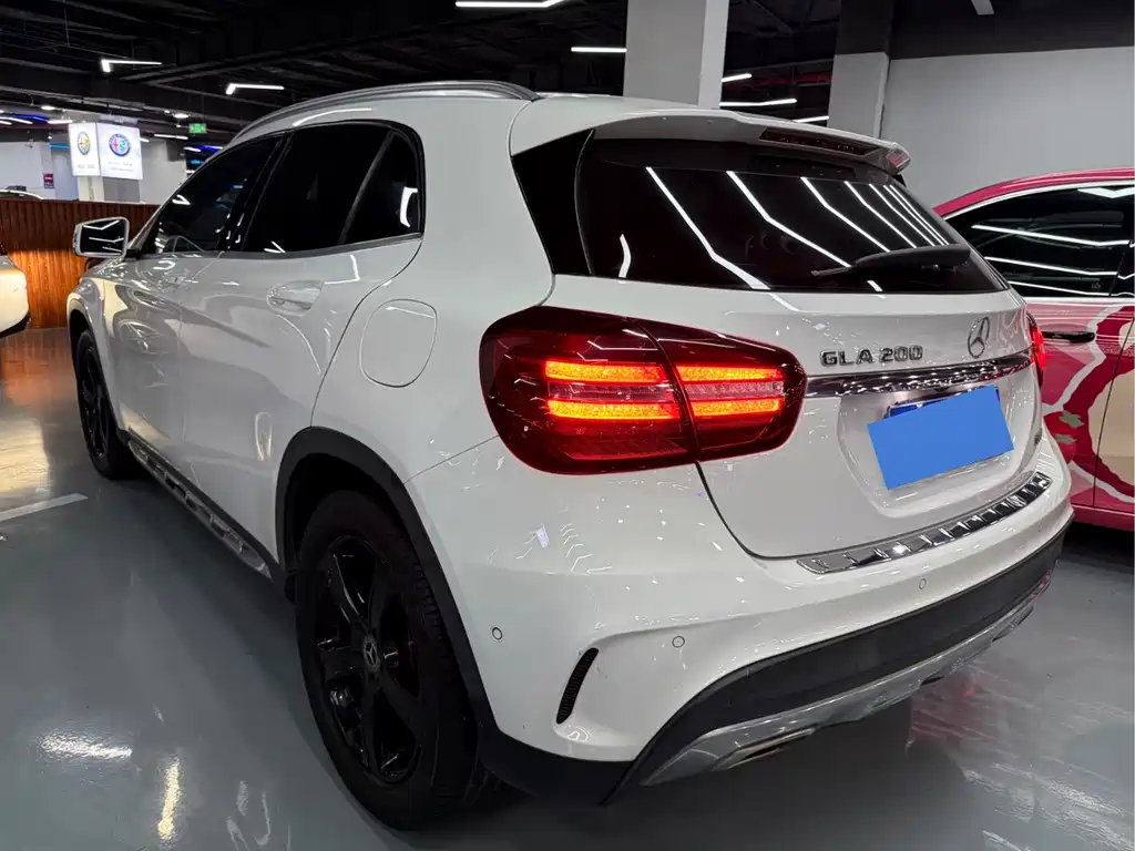 Mercedes-Benz GLA 2019 — фото 18