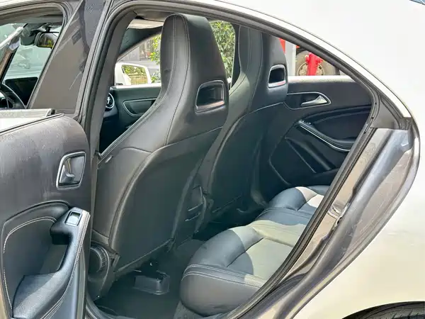 Mercedes-Benz CLA 2018