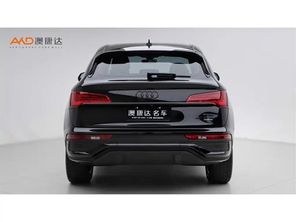 Audi Q5L Sportback 2024 — фото 4