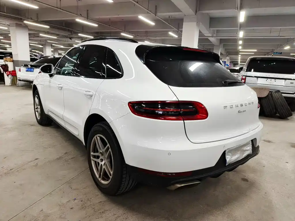 Porsche Macan 2016 — фото 6