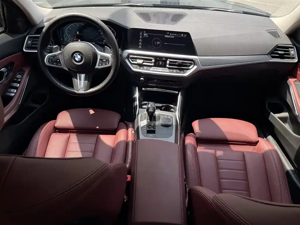 BMW 3 Series 2021