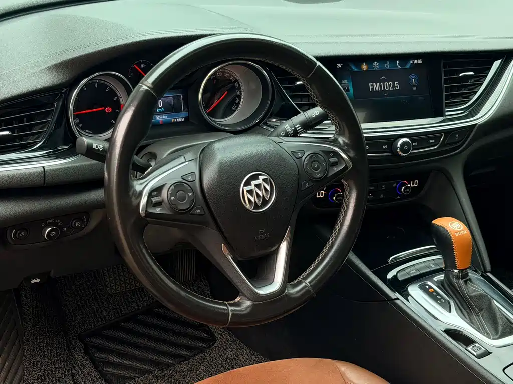 Buick Regal 2019 — фото 17