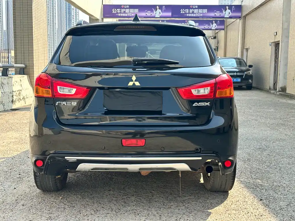 Mitsubishi ASX 2015