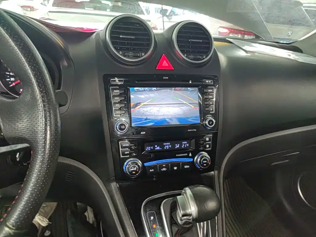 Haval H6 2016 — фото 13