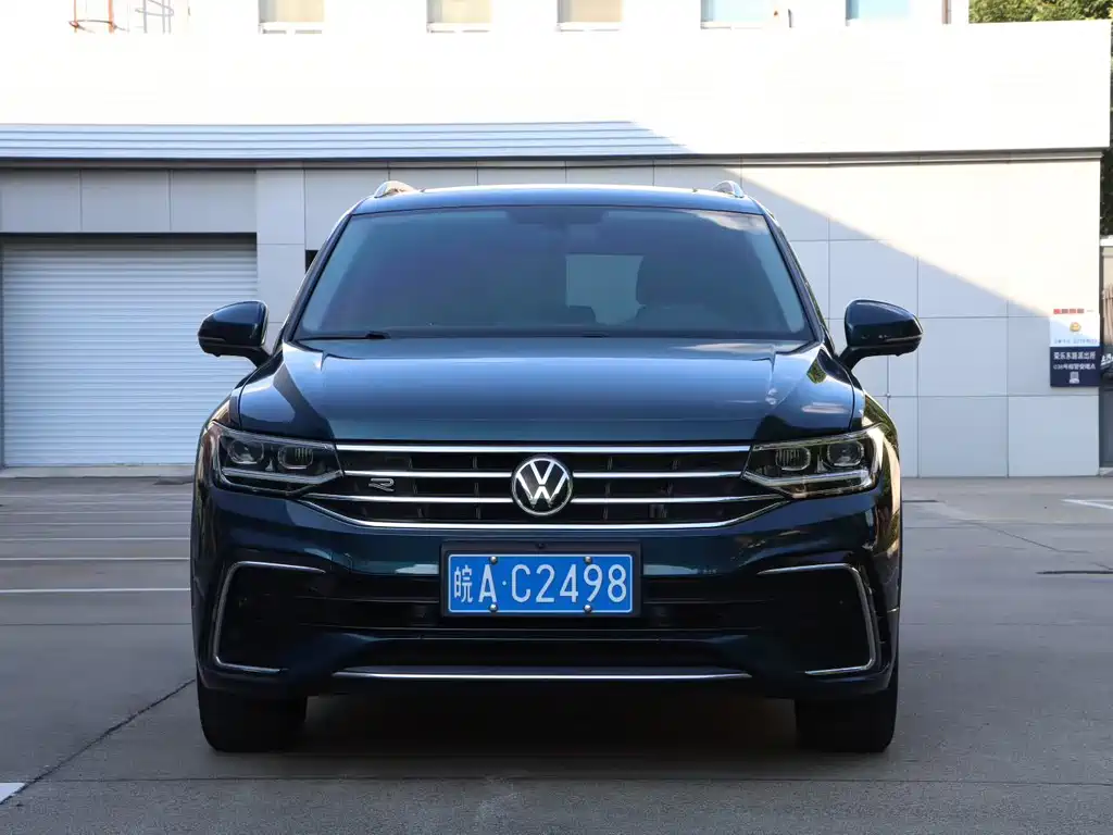 Volkswagen Tiguan L 2023