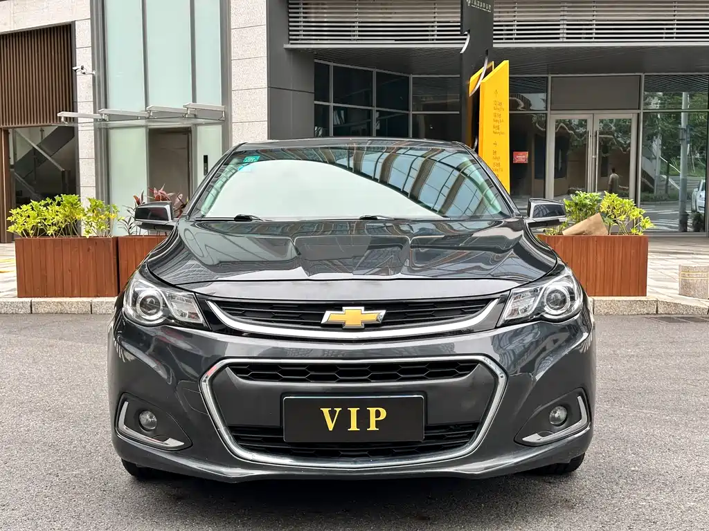 Chevrolet Malibu 2019 — фото 2