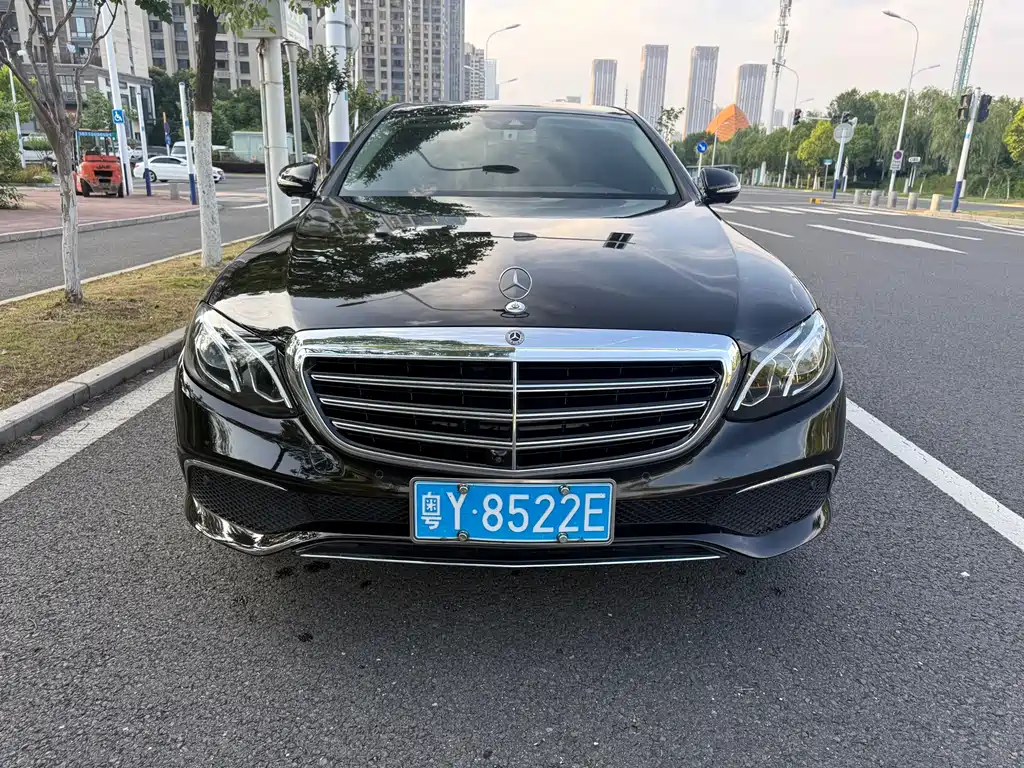 Mercedes-Benz E-Class 2016