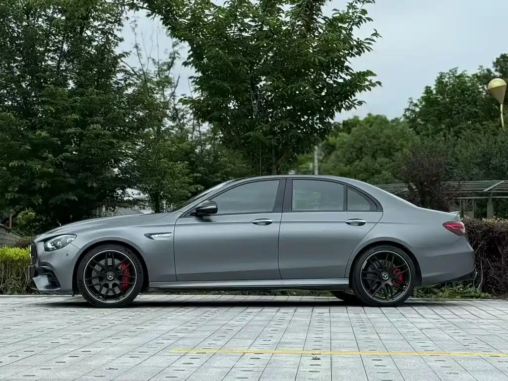 Mercedes-Benz E-Class AMG 2021