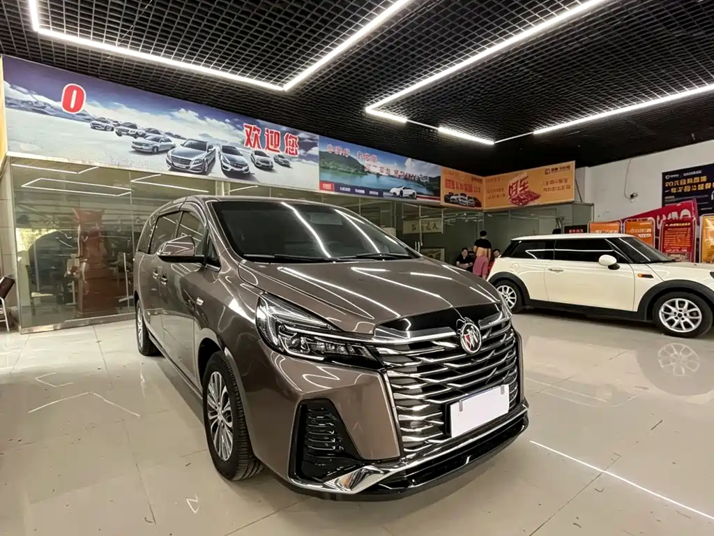 Buick GL8 2023