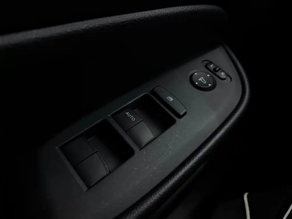 Honda Fit 2023 — фото 8