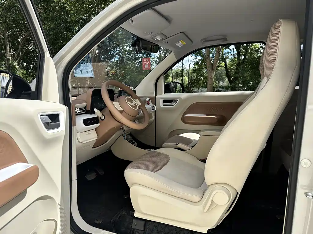 Wuling Hongguang MINIEV 2024