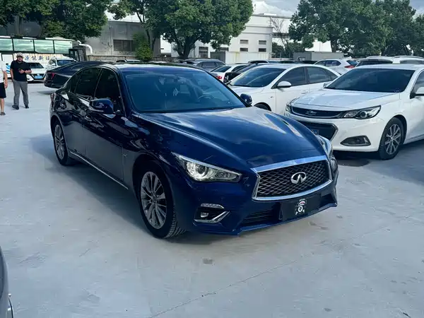 Infiniti Q50L 2019